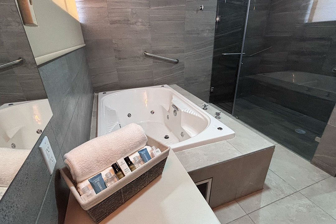 PZL_NEW_JR_KING_JACUZZI_3